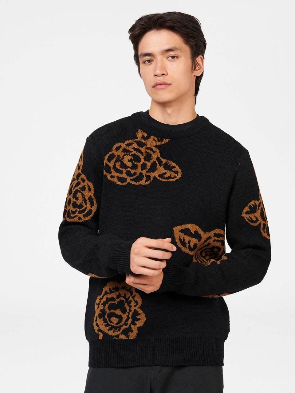 Black Ben Sherman Winter Floral Knitwear | 243685-MKX