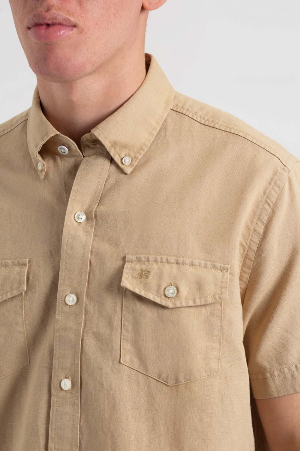 Brown Ben Sherman Garment Dye Linen Shirts | 147820-VSH