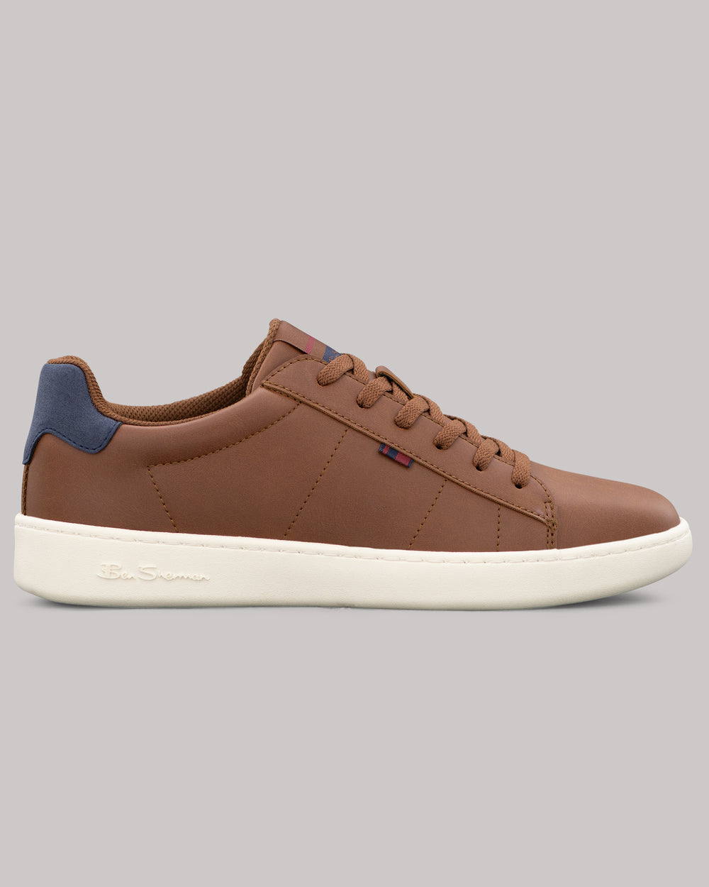 Brown Ben Sherman Hampton Court Sneakers | 259831-JCU