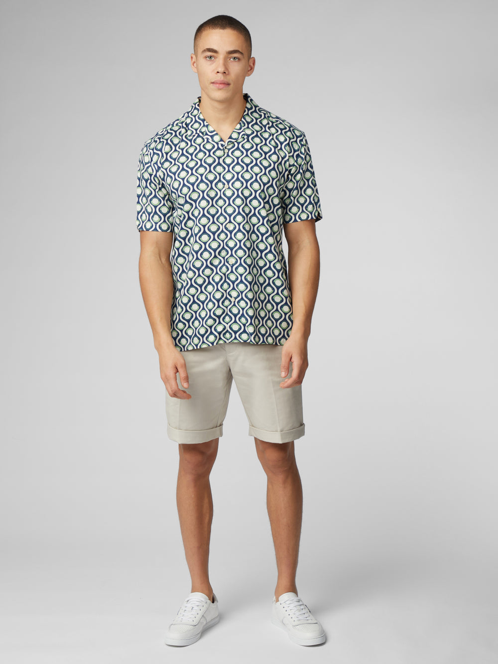 Green Ben Sherman Signature Retro Geo Shirts | 598647-KBI