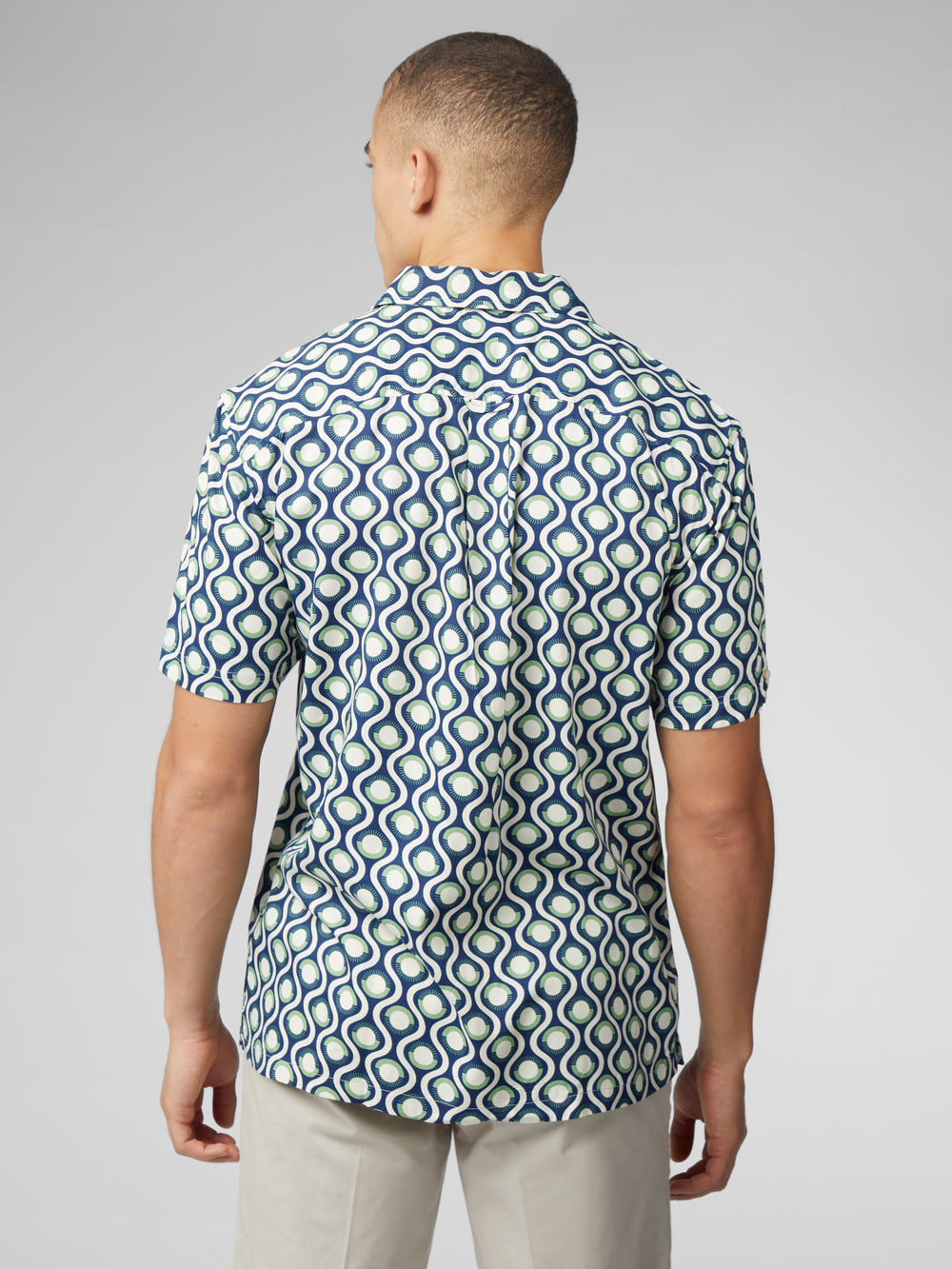 Green Ben Sherman Signature Retro Geo Shirts | 598647-KBI