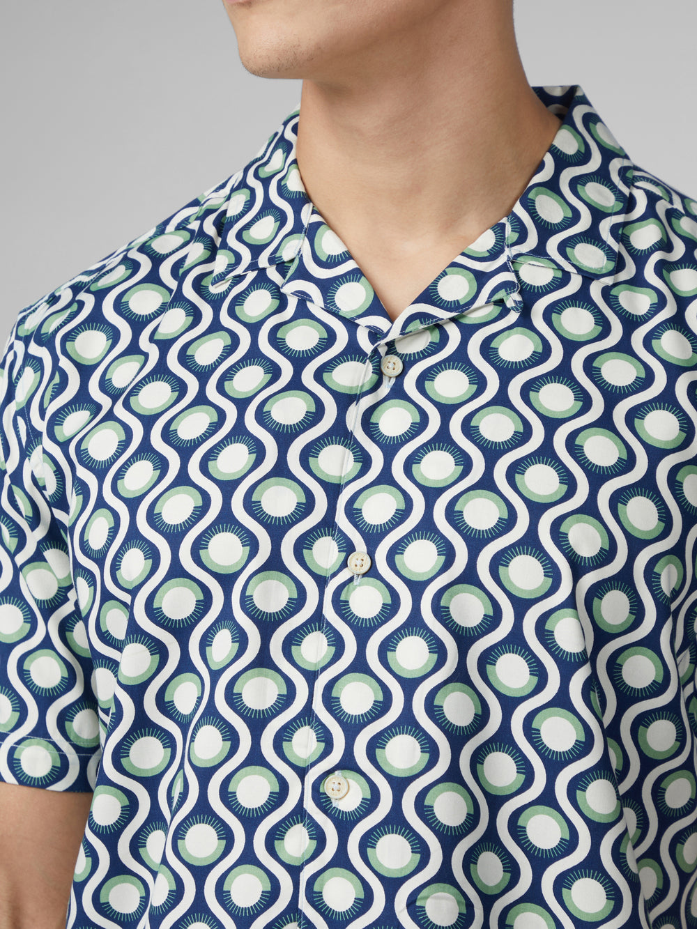 Green Ben Sherman Signature Retro Geo Shirts | 598647-KBI