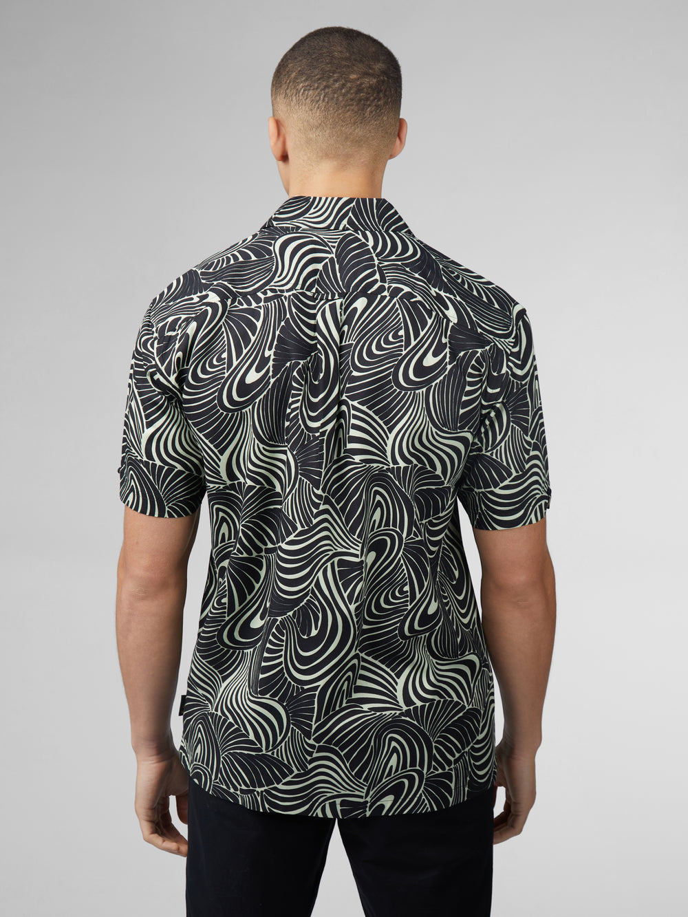 Mint Ben Sherman B by Ben Sherman Psychedelic Swirl Print Shirts | 219367-VIP