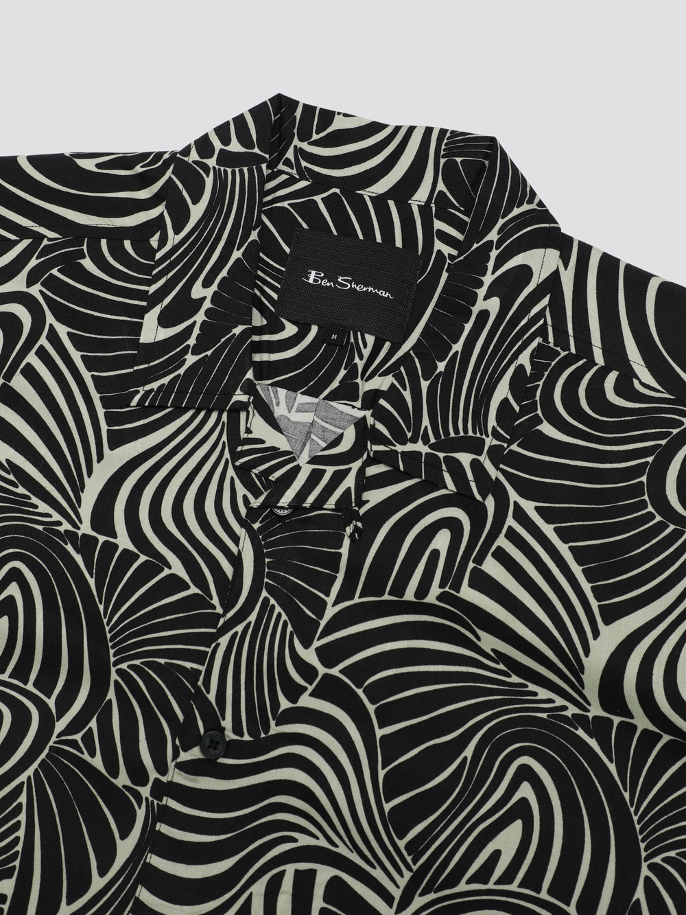 Mint Ben Sherman B by Ben Sherman Psychedelic Swirl Print Shirts | 219367-VIP