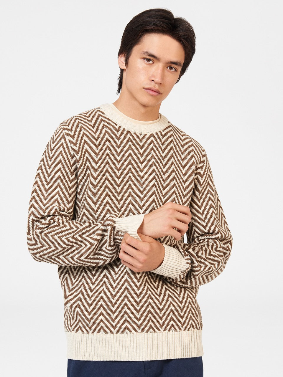 White Ben Sherman Chevron Jacquard Crewneck Knitwear | 407815-QWK