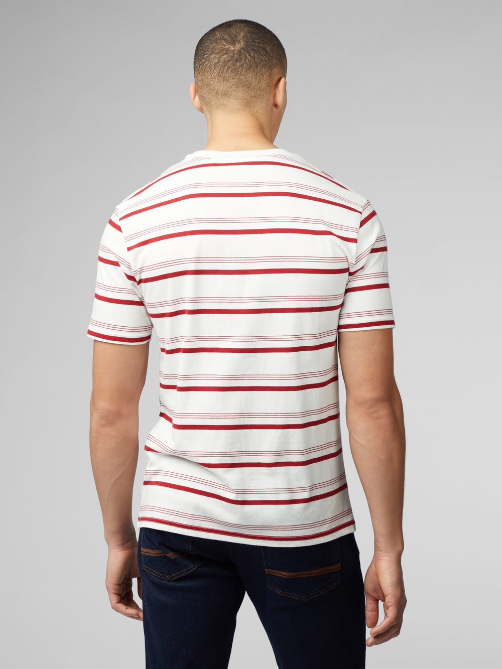 White Ben Sherman Signature Fine Stripe T-Shirt | 379542-HKY