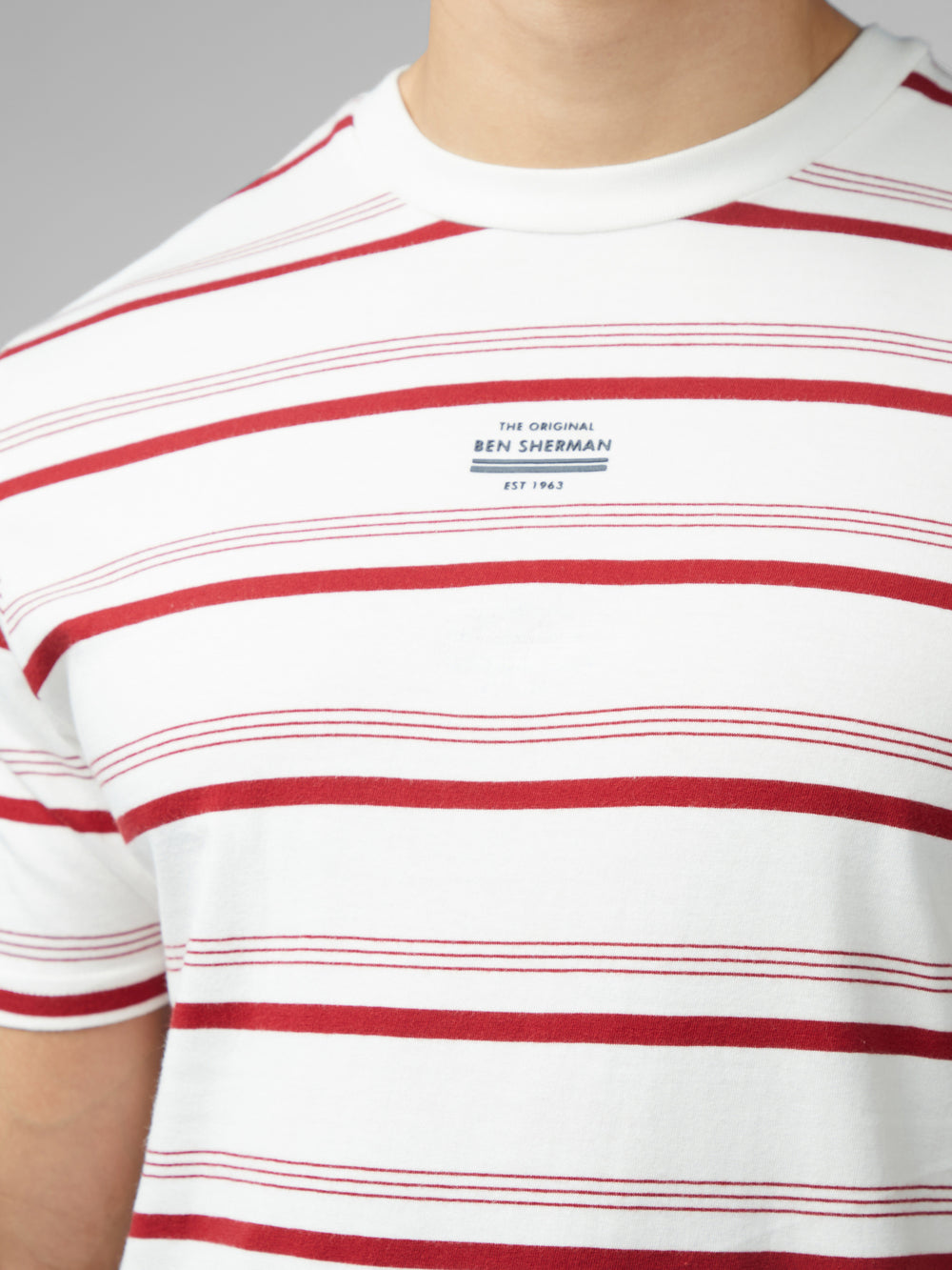 White Ben Sherman Signature Fine Stripe T-Shirt | 379542-HKY