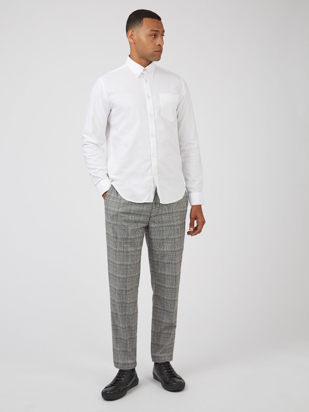 White Ben Sherman Signature Organic Long-Sleeve Oxford Shirts | 049328-GKT