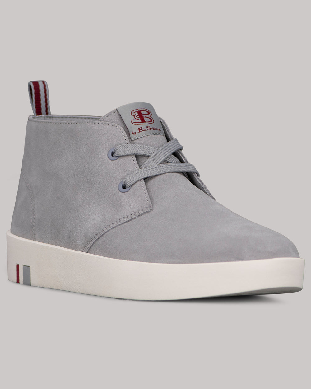 White / Red Ben Sherman Thames Chukka Boots | 564071-BMZ