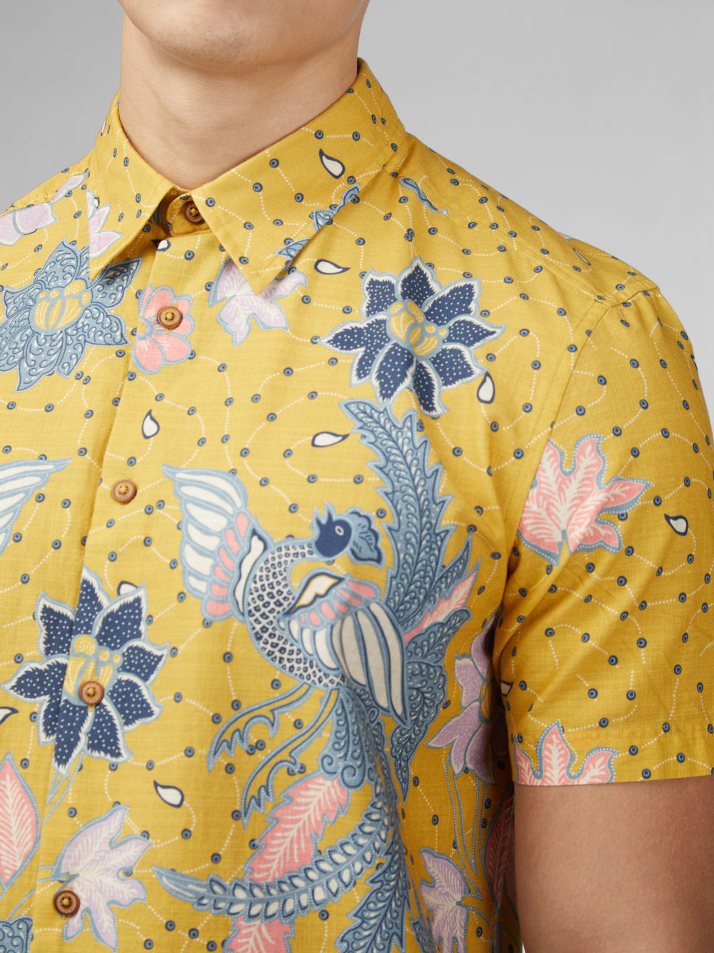 Yellow Ben Sherman Signature Abstract Botanical Print Shirts | 084579-NMS