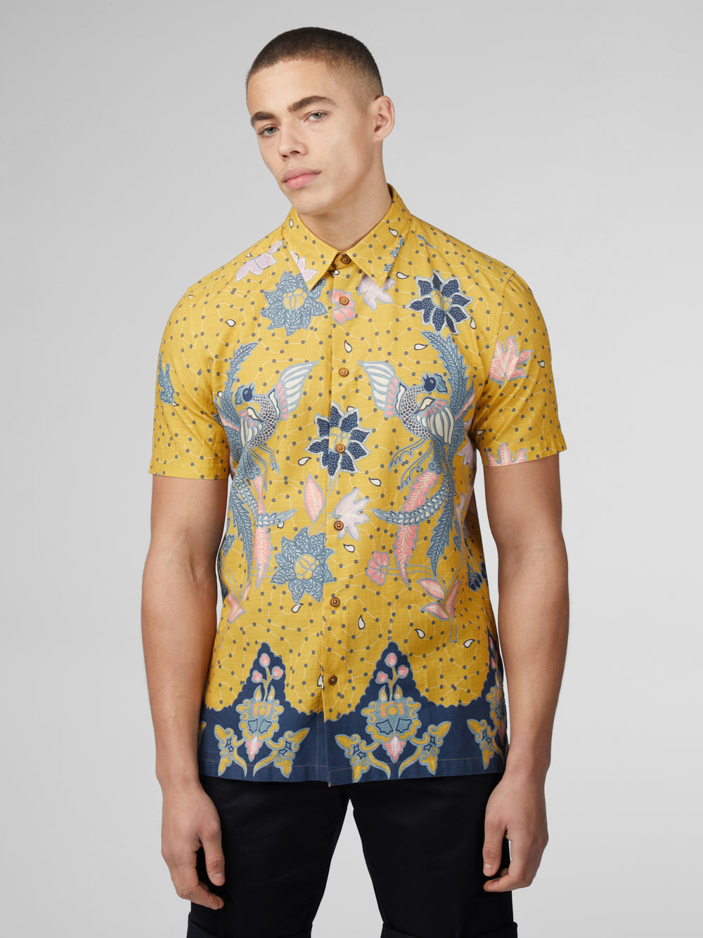 Yellow Ben Sherman Signature Abstract Botanical Print Shirts | 084579-NMS